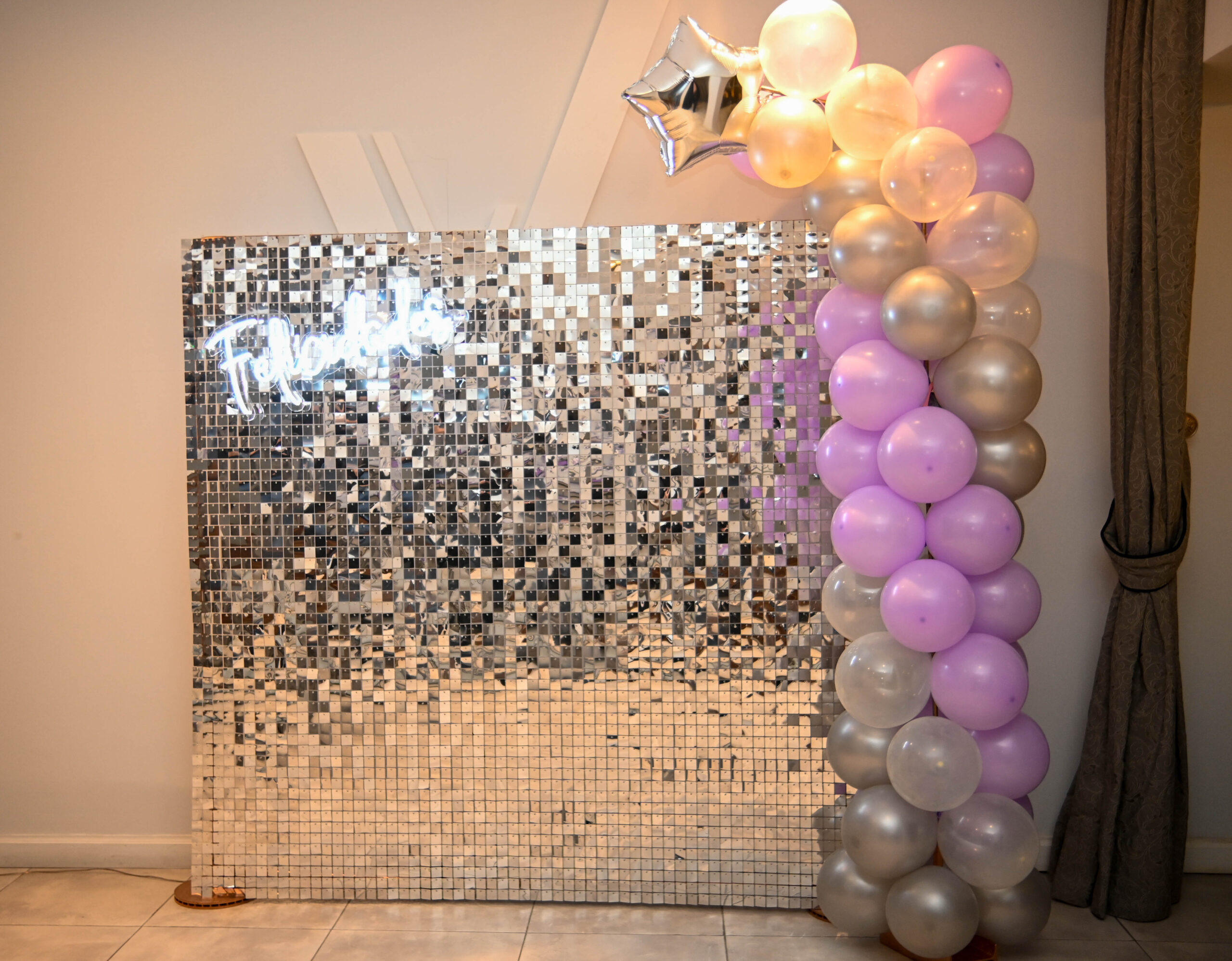 SHIMMER WALL